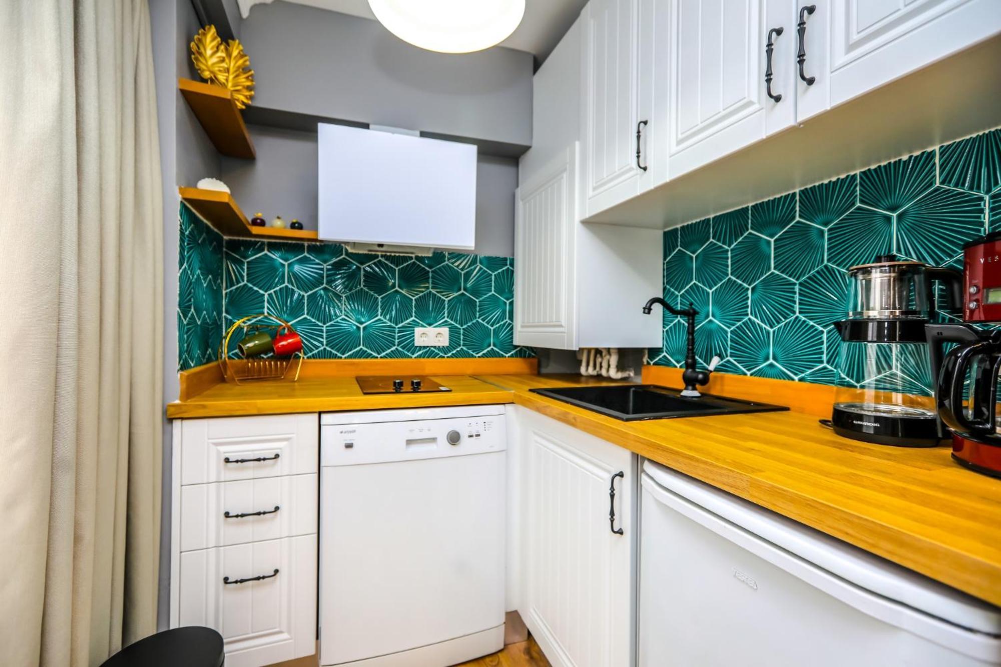 Lovely Flat 500 M To Uskudar Ferry Station 이스탄불 외부 사진
